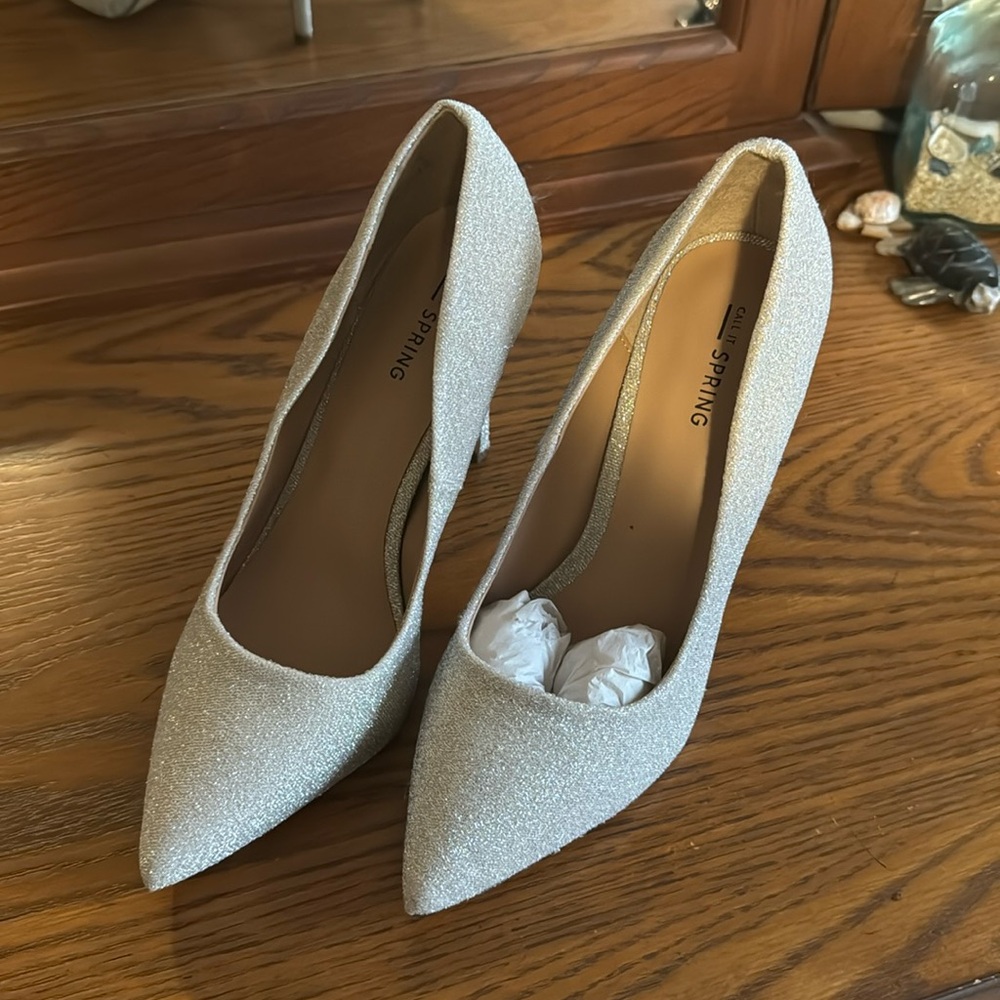 Sparkle Pump Size 8 1/2
